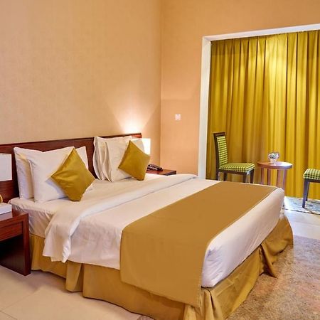 Grand Square Hotel Dubai Esterno foto