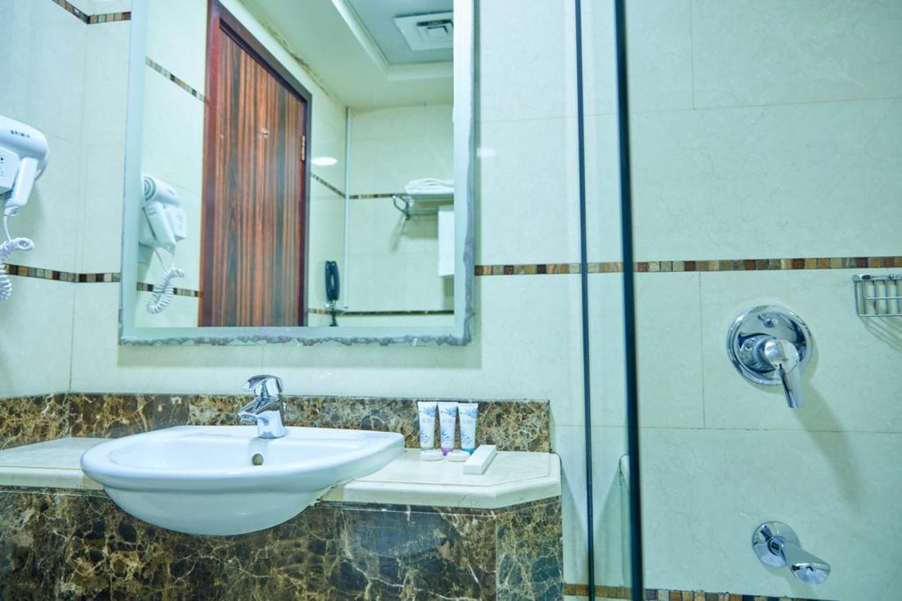 Grand Square Hotel Dubai Esterno foto